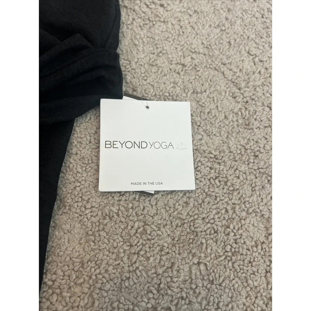 Beyond Yoga Featherweight Twist Of Fate Pullover In Black Size XL NEW NWT - Picture 9 of 9
